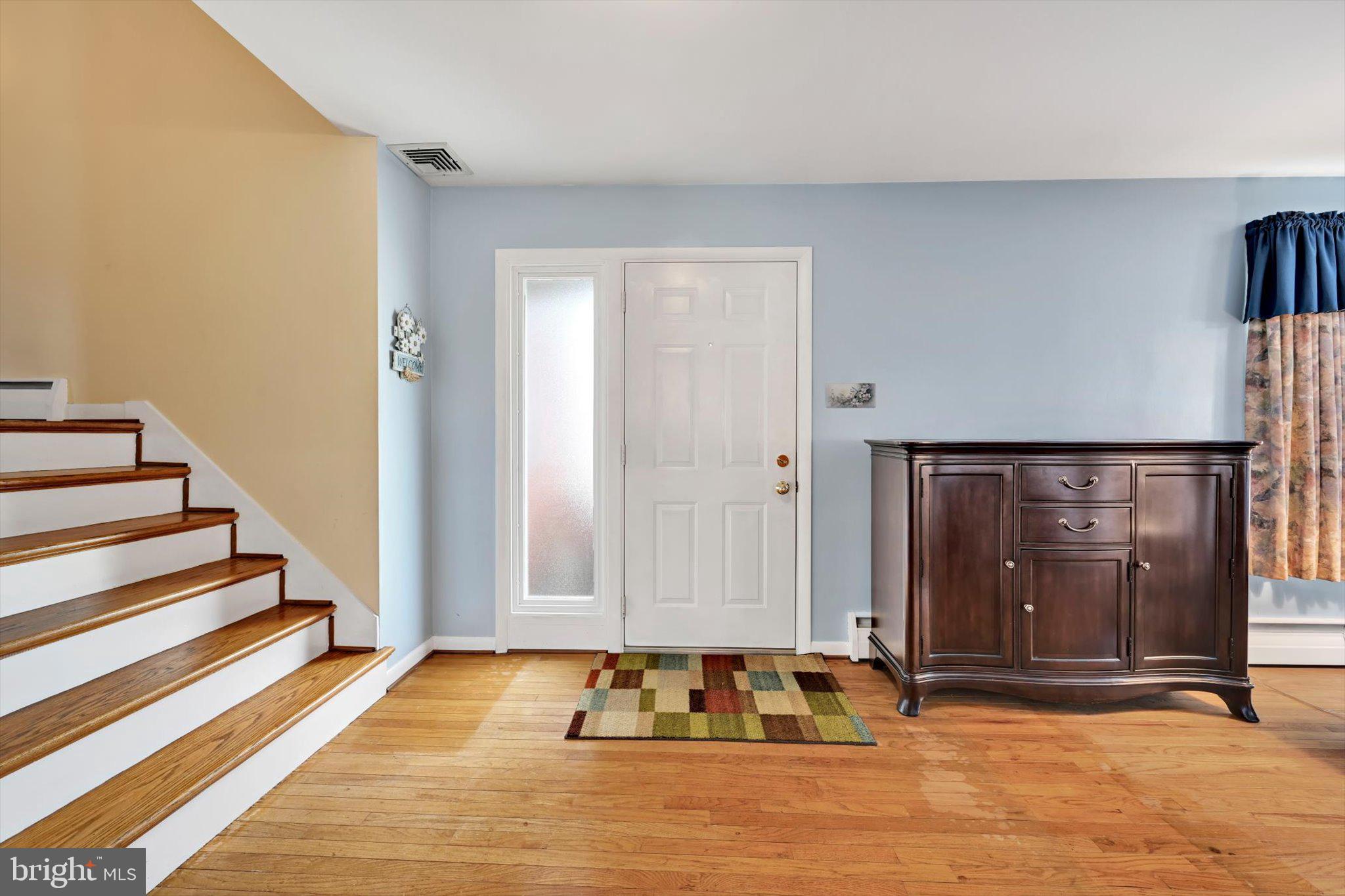 2910 Curtis Road Reading, PA 19609 - Photo 3 of 46