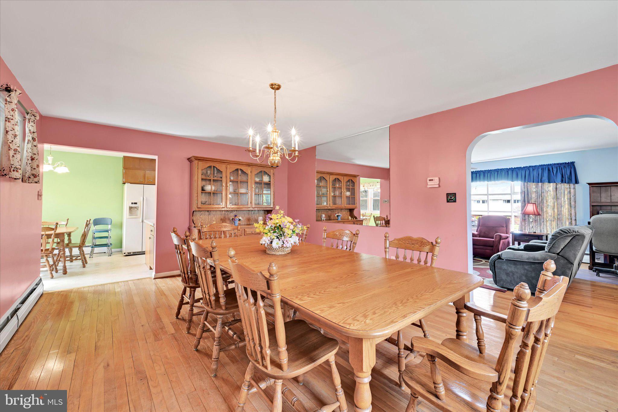 2910 Curtis Road Reading, PA 19609 - Photo 6 of 46