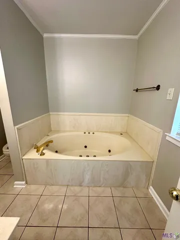 $1,750 | 14138 Troy Duplessis Road, Gonzales, LA 70737