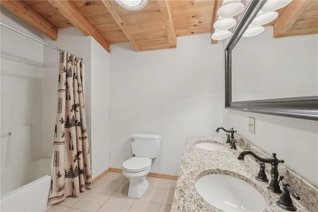 $490,000 | 315 Frankfort Springs Drive, Georgetown, PA 15043