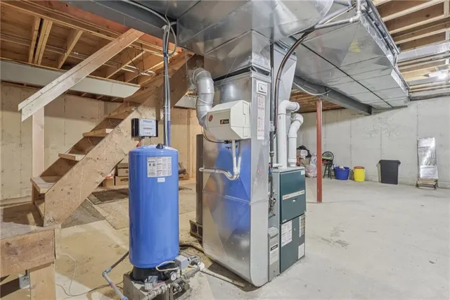 $490,000 | 315 Frankfort Springs Drive, Georgetown, PA 15043