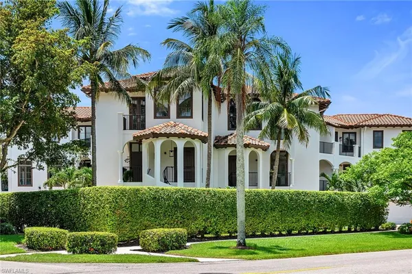 $2,375,000 | 1004 7th Street South, Naples, FL 34102