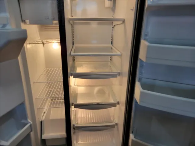 $1,300 | 1100 Trinity Mills, Unit 2005, Carrollton, TX 75006