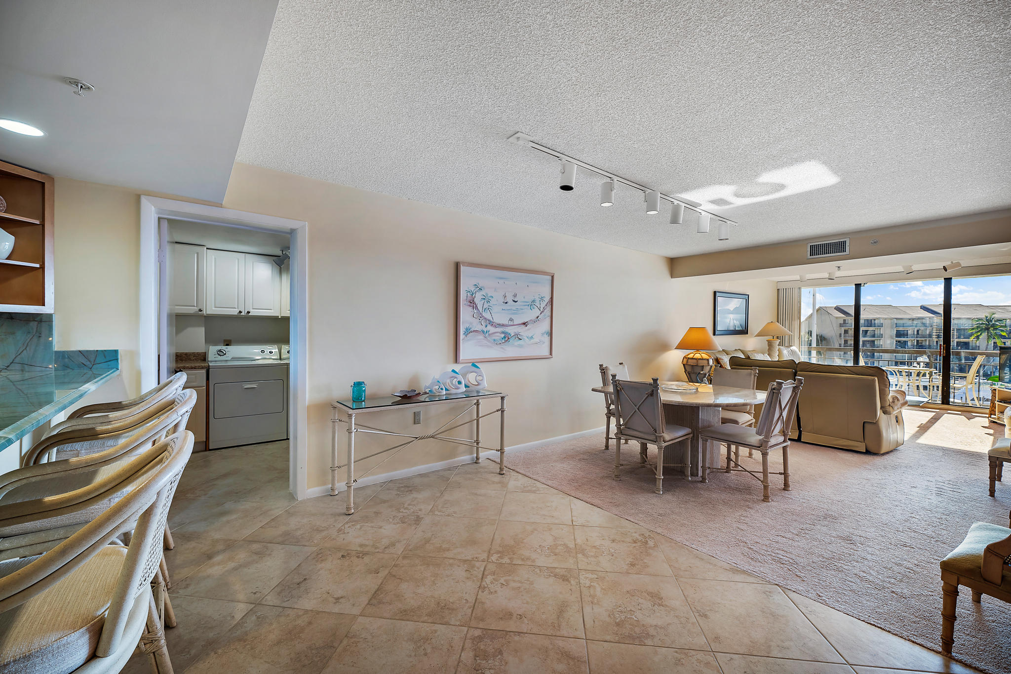 2601 Marina Isle Way, Unit 402 Jupiter, FL 33477 - Photo 23 of 57 022-2601MarinaIsleWay402-Jupiter-FL-smal