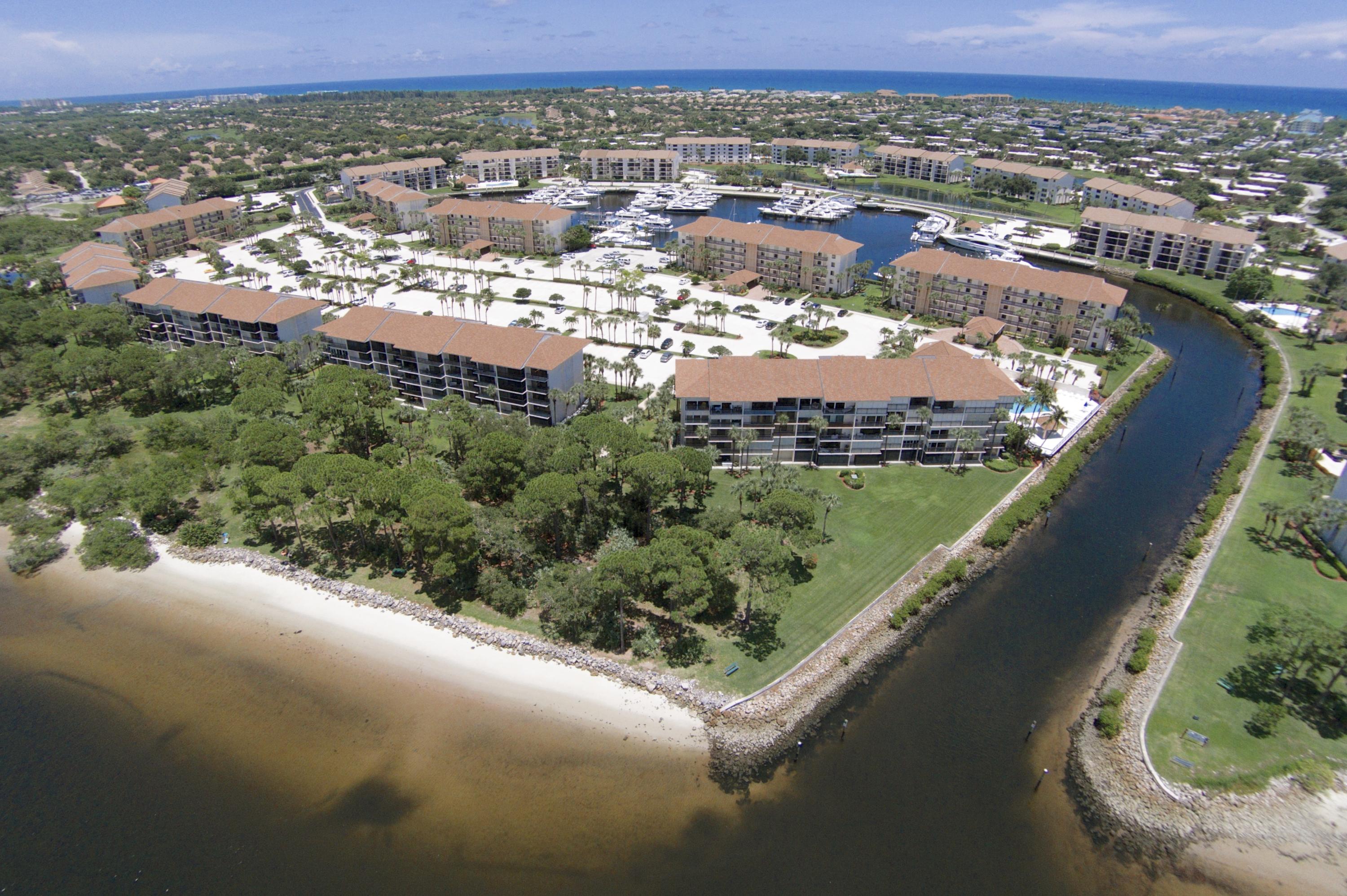 2601 Marina Isle Way, Unit 402 Jupiter, FL 33477 - Photo 42 of 57 Marina at the bluffs
