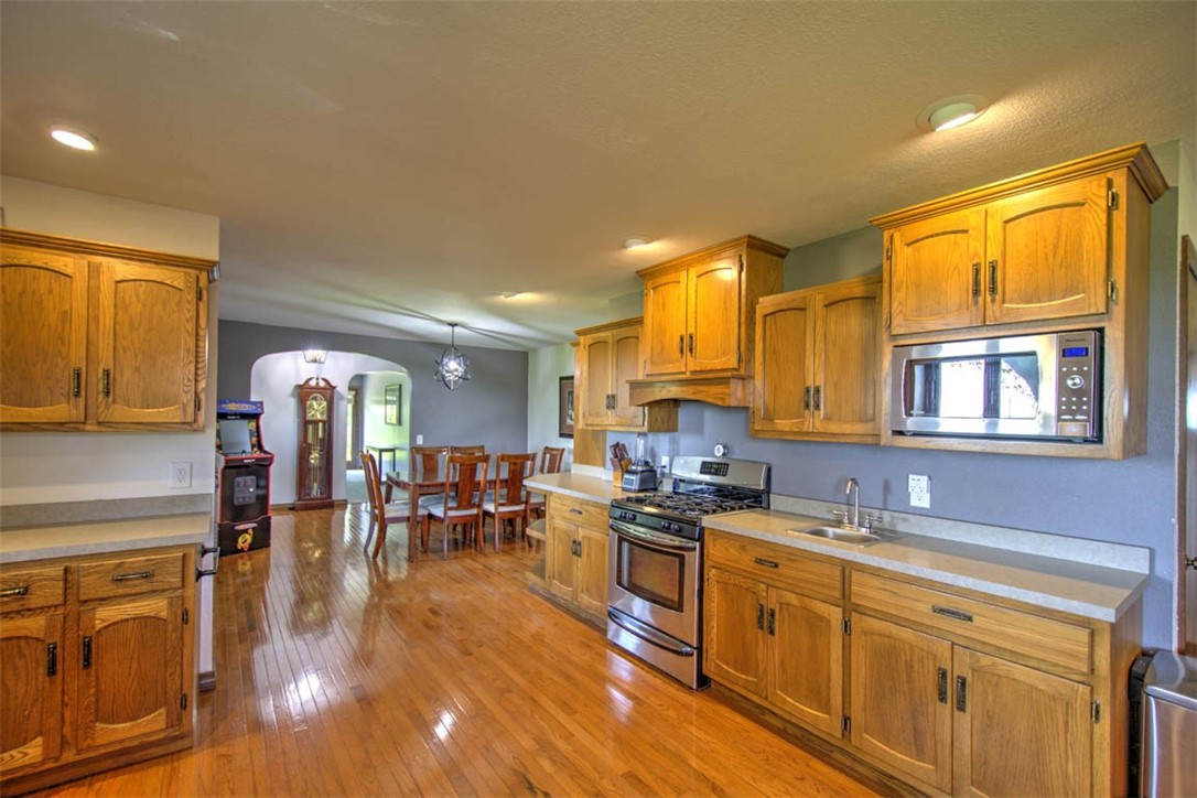 9149 1700 E Road Oreana, IL 62554 - Photo 10 of 47