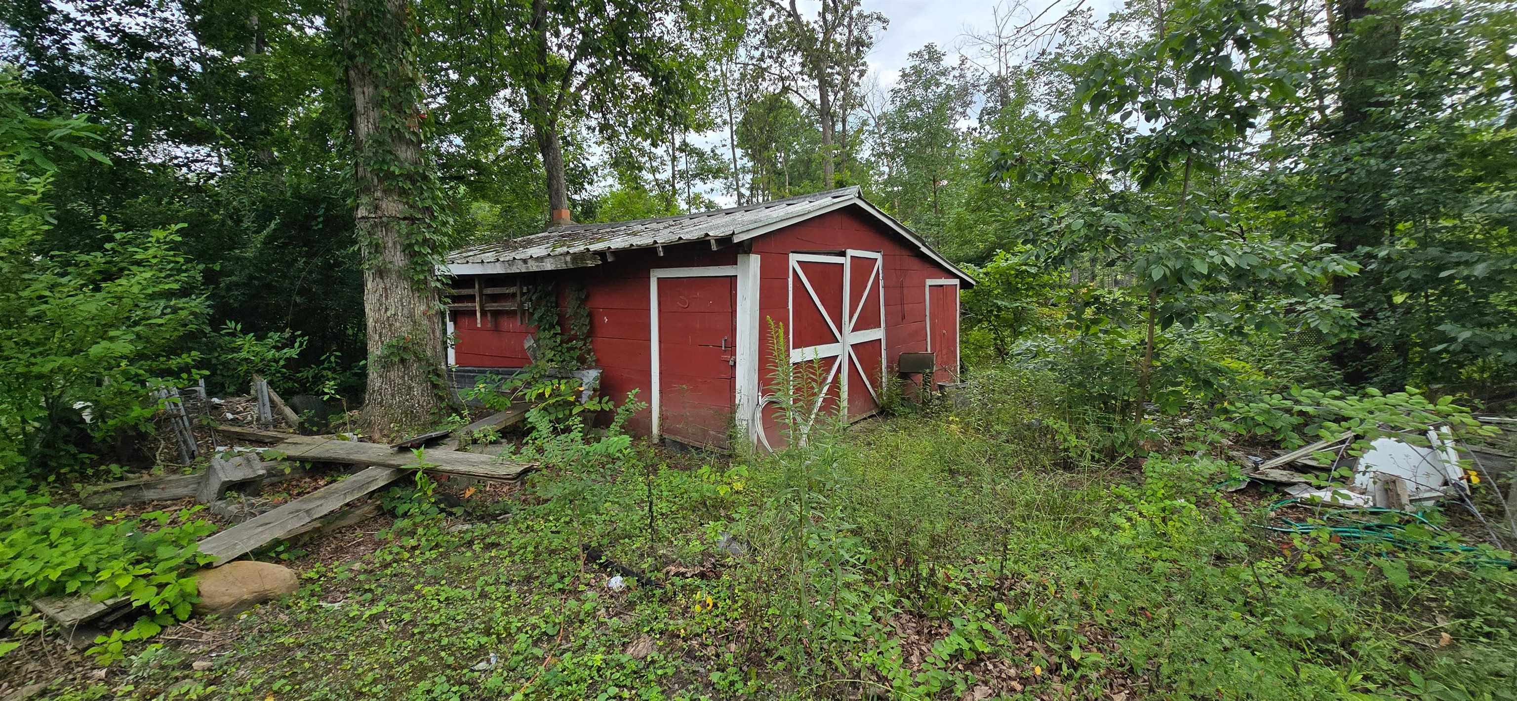 924 Scenic Lane Ridgeley, WV 26753 - Photo 4 of 14 Gallery Image 4