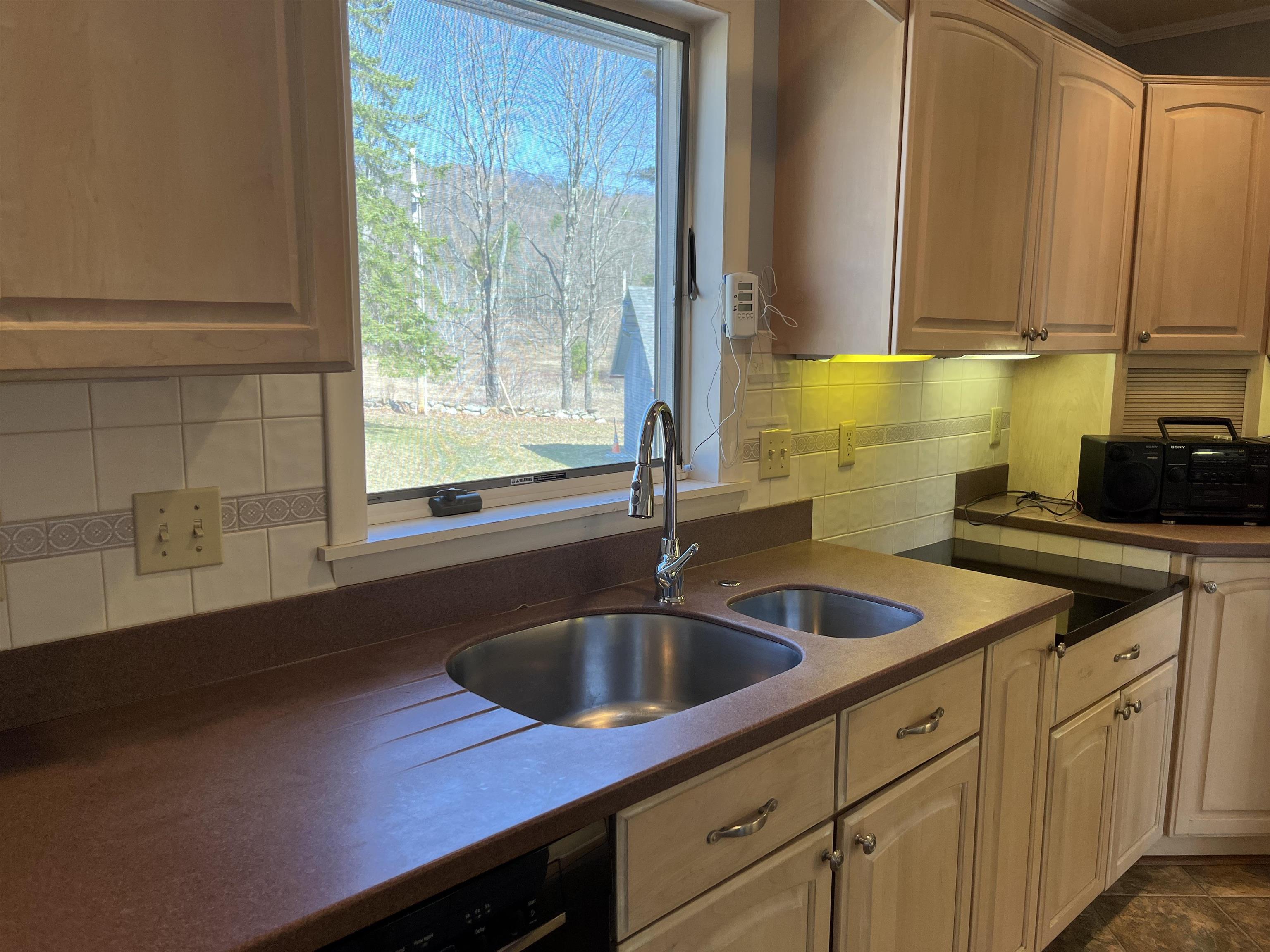 1165 Morrison Hill Road Barnet, VT 05821 - Photo 4 of 40