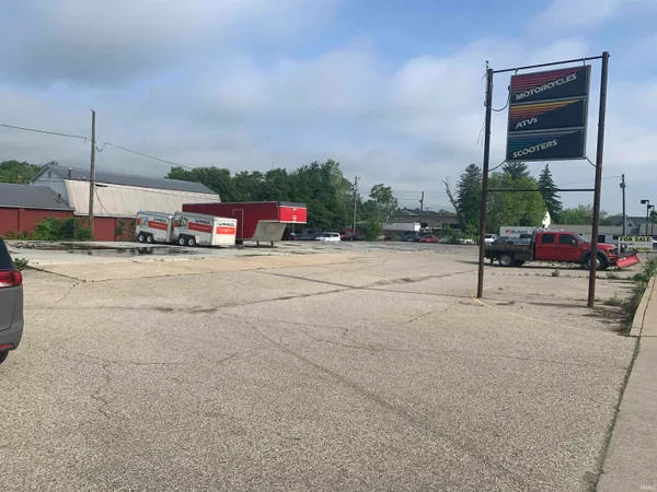 $550,000 | 1006 South Walnut Street, Bloomington, IN 47401