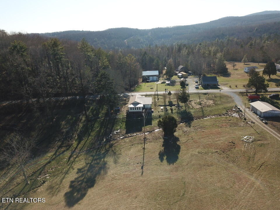 1364 Happy Top Road Grandview, TN 37337 - Photo 7 of 8 IMG_0917