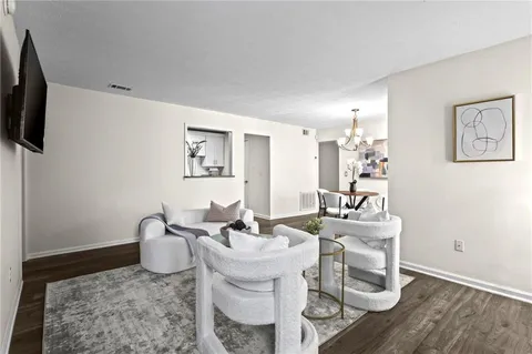 $184,900 | 3991 Woodridge Way, Tucker, GA 30084