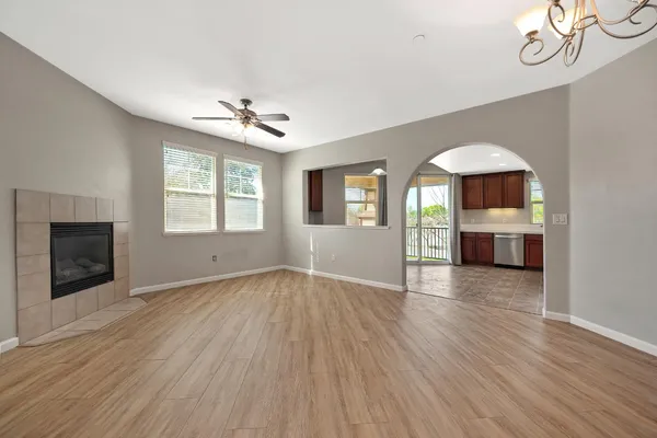 $334,999 | 12400 Fair Oaks Boulevard, Unit 134, Fair Oaks, CA 95628