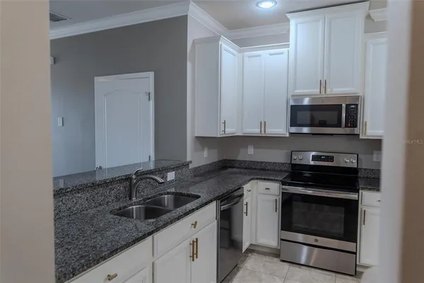 $1,900 | 10785 Verawood Drive, Riverview, FL 33579