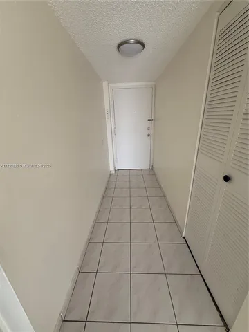 $2,200 | 14250 Southwest 62nd Street, Unit 524, Miami, FL 33183