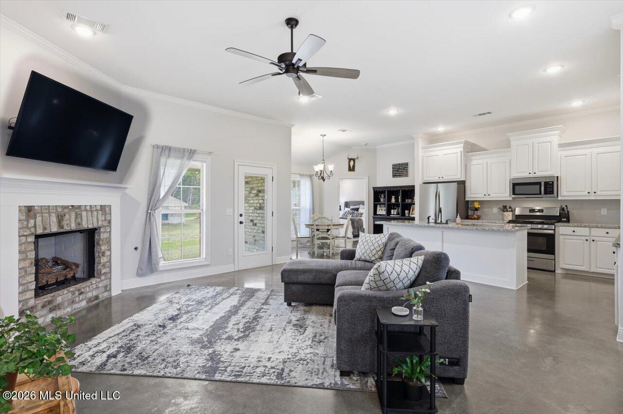 124 Bailey Cove Canton, MS 39046 - Photo 4 of 23 04-124 Bailey Cv _ Home Tours MS