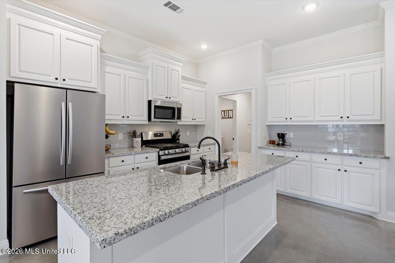 124 Bailey Cove Canton, MS 39046 - Photo 10 of 23 10-124 Bailey Cv _ Home Tours MS