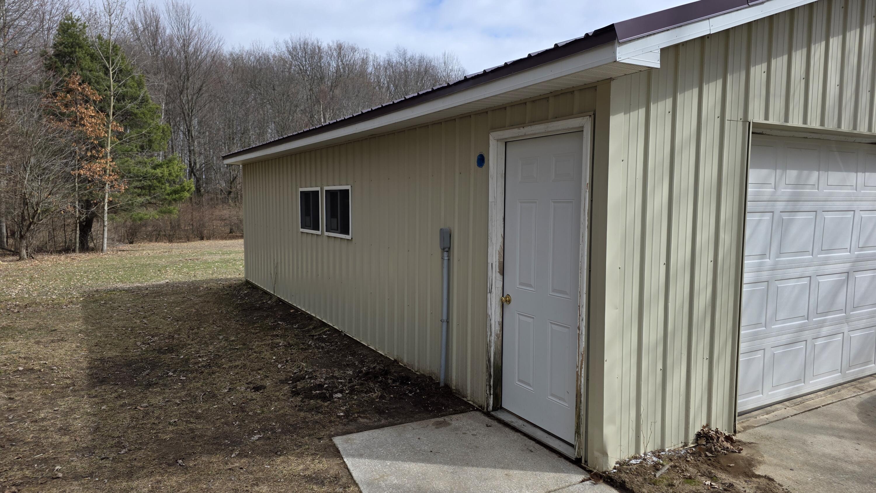 7272 Cedar Lake Road Northeast Edmore, MI 48829 - Photo 24 of 28 20260323_154027