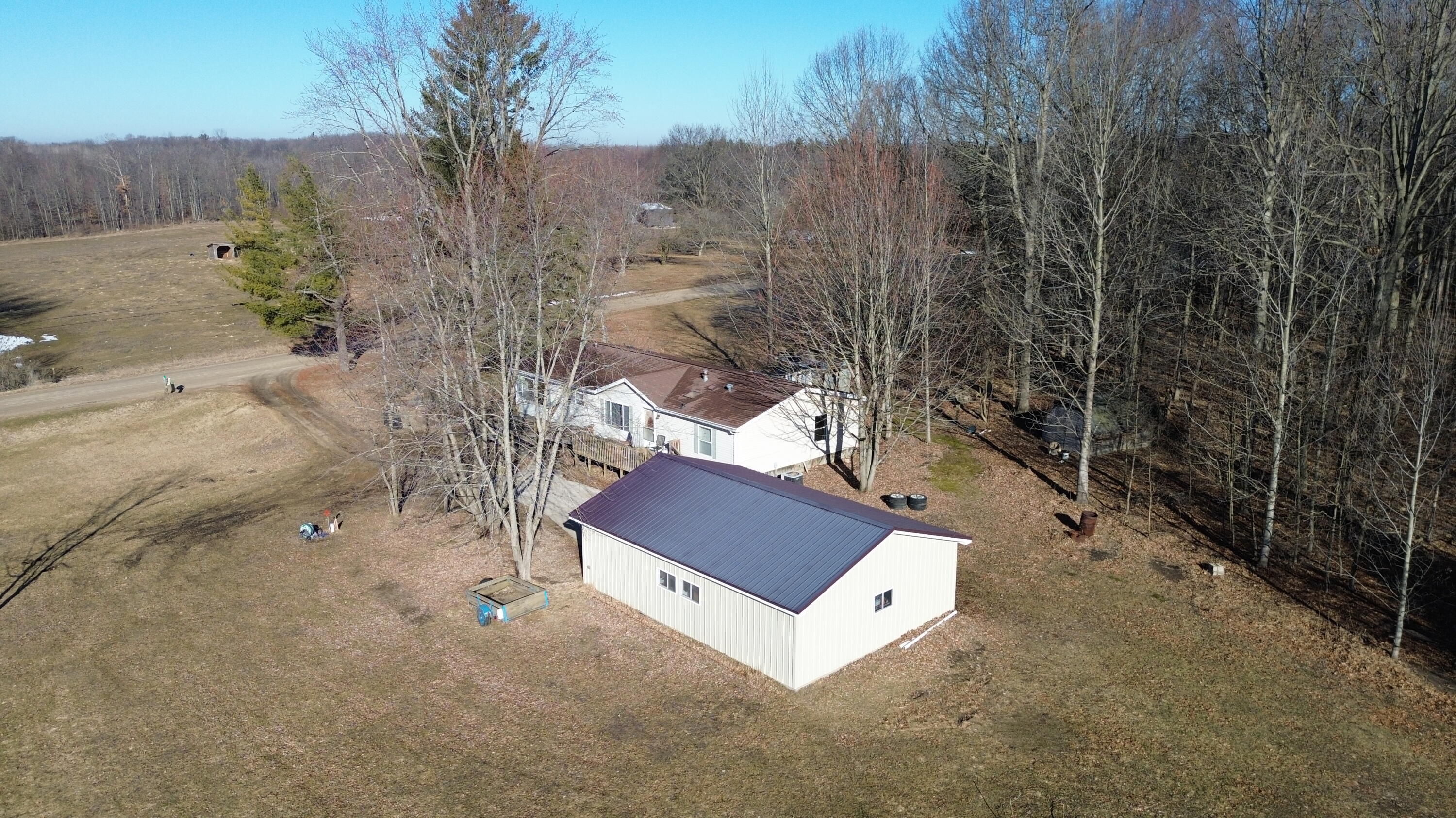7272 Cedar Lake Road Northeast Edmore, MI 48829 - Photo 5 of 28 DJI_0170