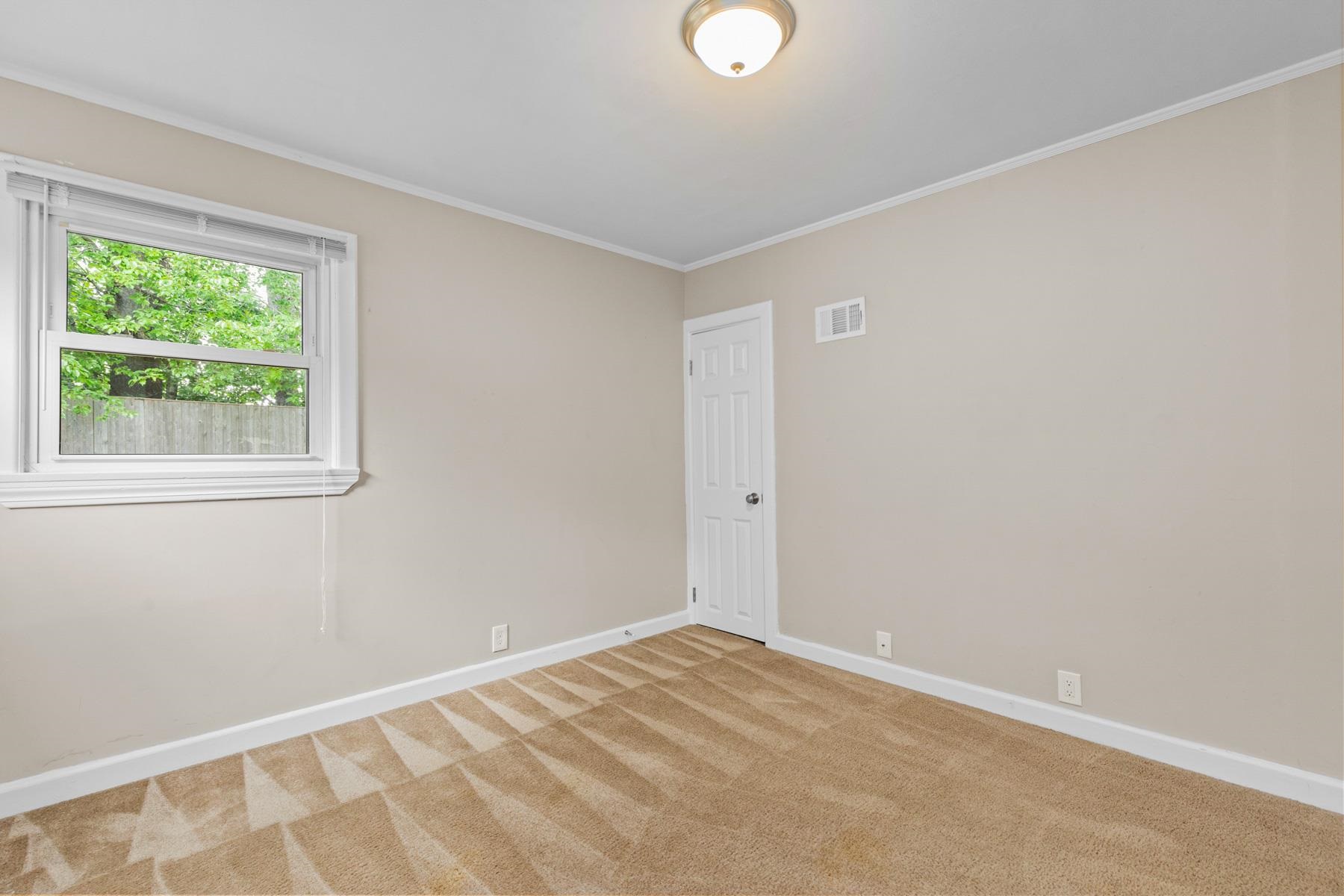 6 Elwyn Road Portsmouth, NH 03801 - Photo 14 of 39 Gallery Image 14