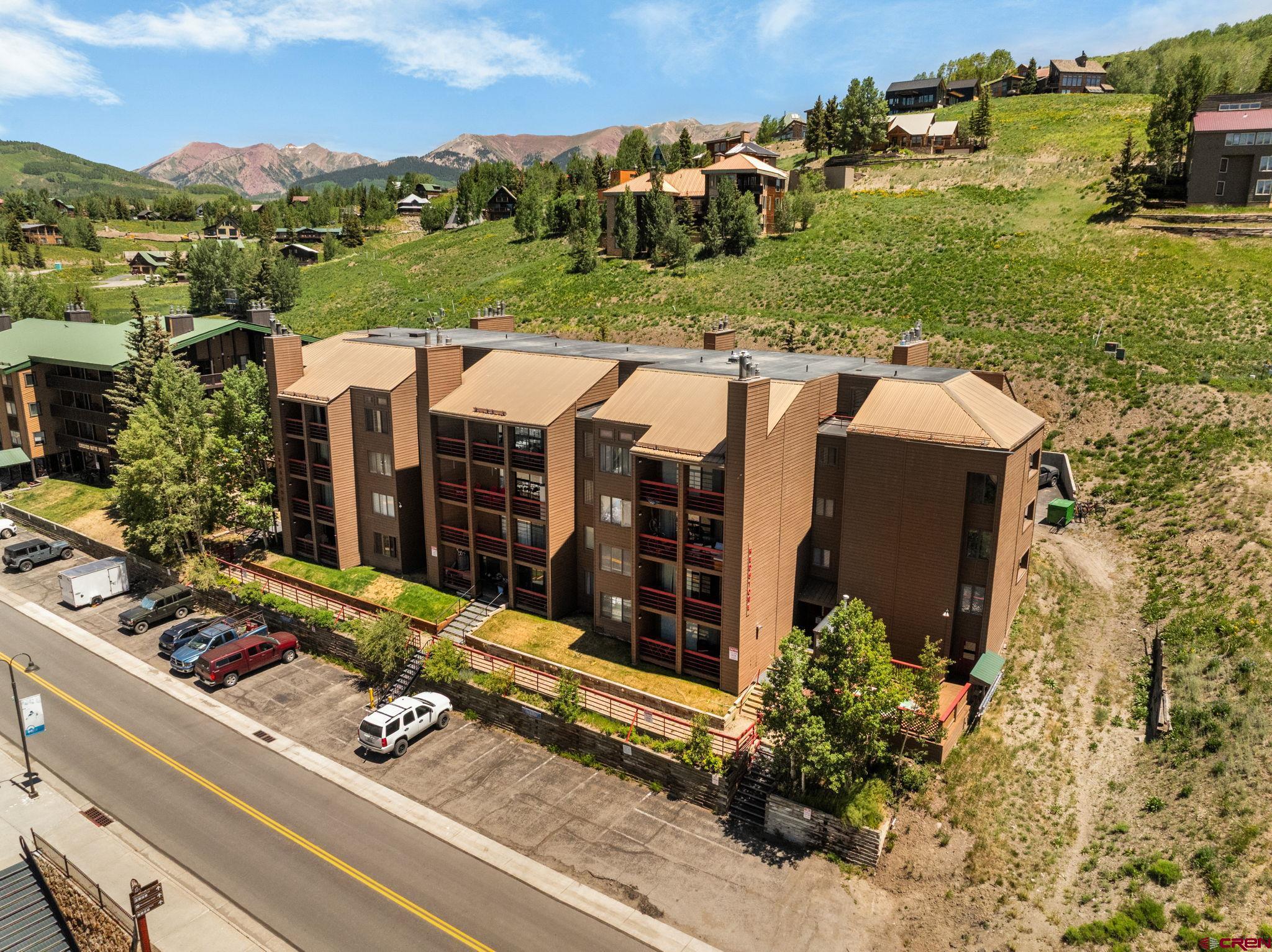 25 Emmons Road, Unit 41 Crested Butte, CO 81225 - Photo 4 of 40