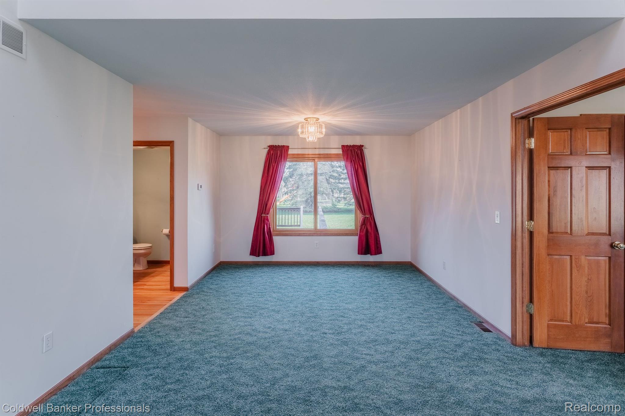 24296 Woodham Road Novi, MI 48374 - Photo 12 of 42