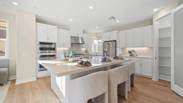 $655,990 | 27387 Fox Den Place, Newhall, CA 91381
