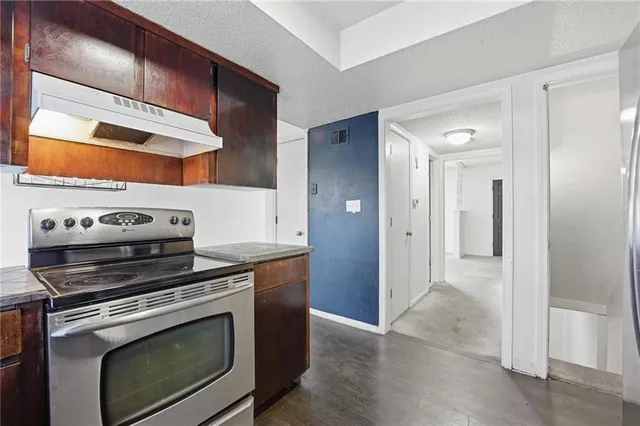 $125,000 | 6127 East 127th Street, Grandview, MO 64030