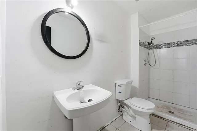 $125,000 | 6127 East 127th Street, Grandview, MO 64030