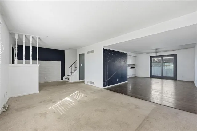 $125,000 | 6127 East 127th Street, Grandview, MO 64030