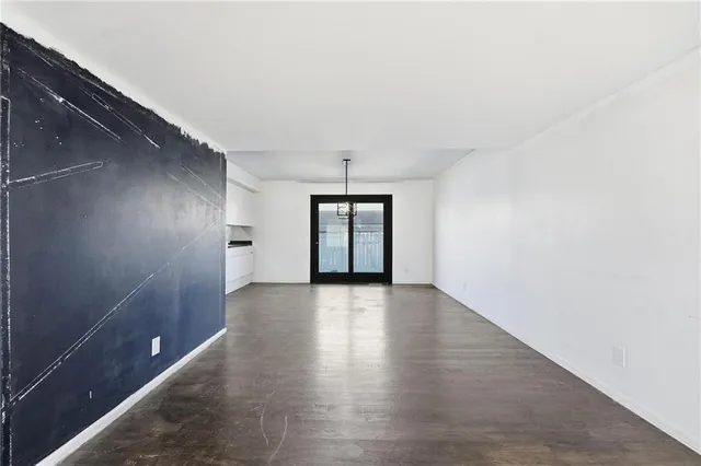 $125,000 | 6127 East 127th Street, Grandview, MO 64030