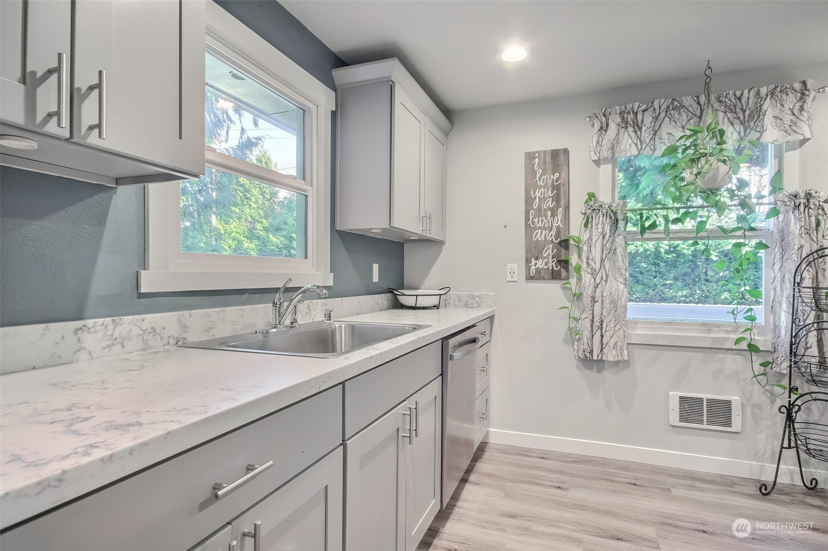 908 South Machias Road Machias, WA 98290 - Photo 12 of 22