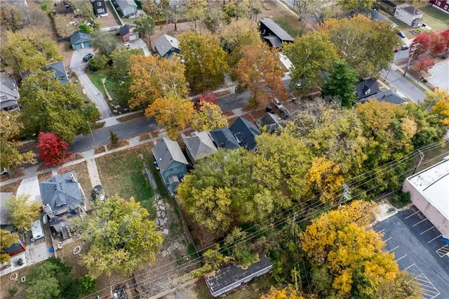 $165,000 | 4432 Forest Avenue, Kansas City, MO 64110