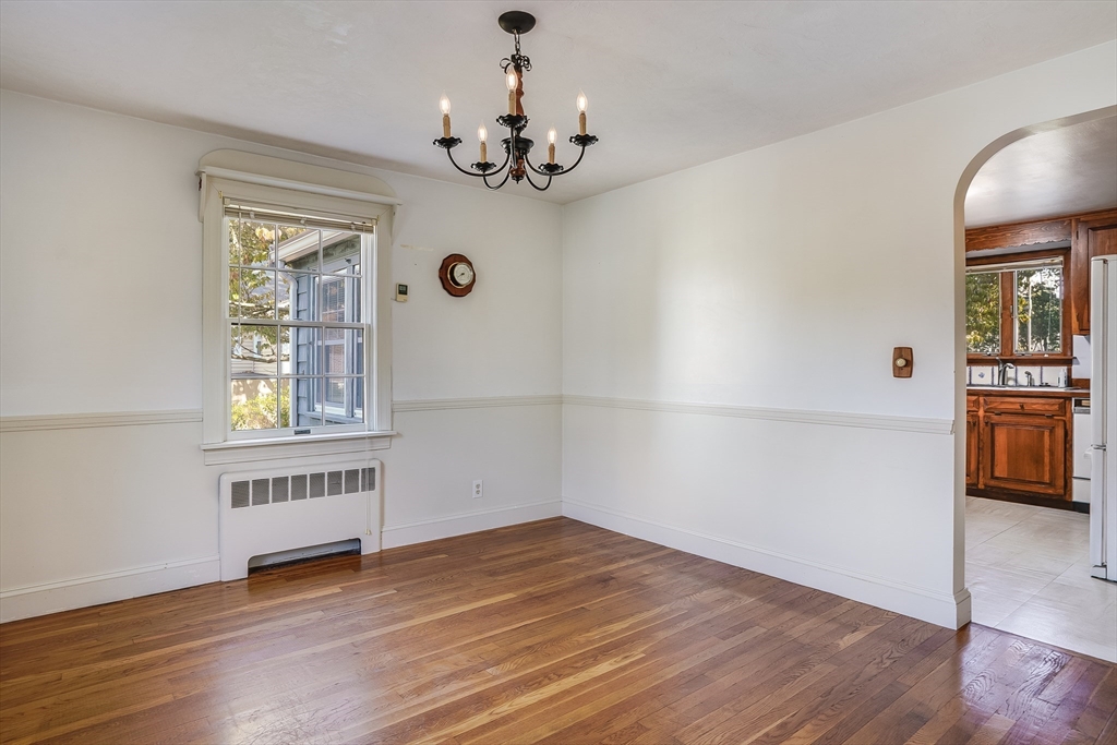 16 Sunnyside Road Woburn, MA 01801 - Photo 15 of 36 Gallery Image 15
