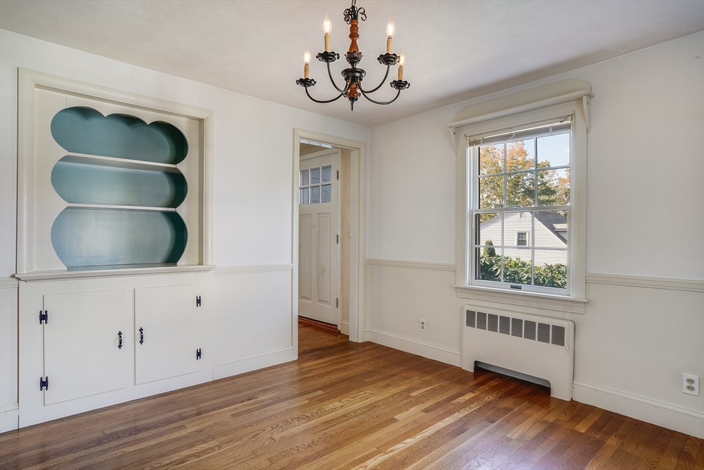 16 Sunnyside Road Woburn, MA 01801 - Photo 17 of 36 Gallery Image 17