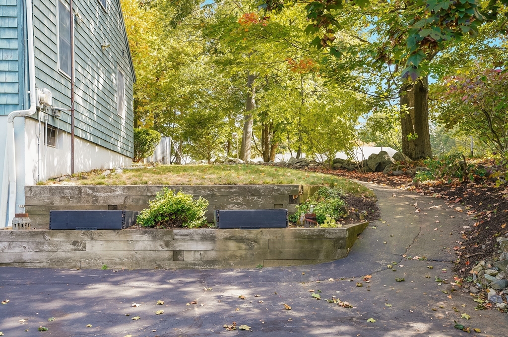 16 Sunnyside Road Woburn, MA 01801 - Photo 28 of 36 Gallery Image 28
