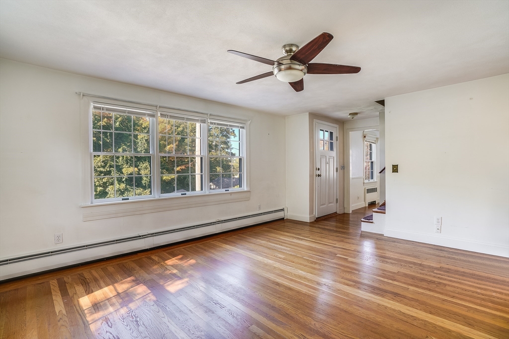 16 Sunnyside Road Woburn, MA 01801 - Photo 7 of 36 Gallery Image 7