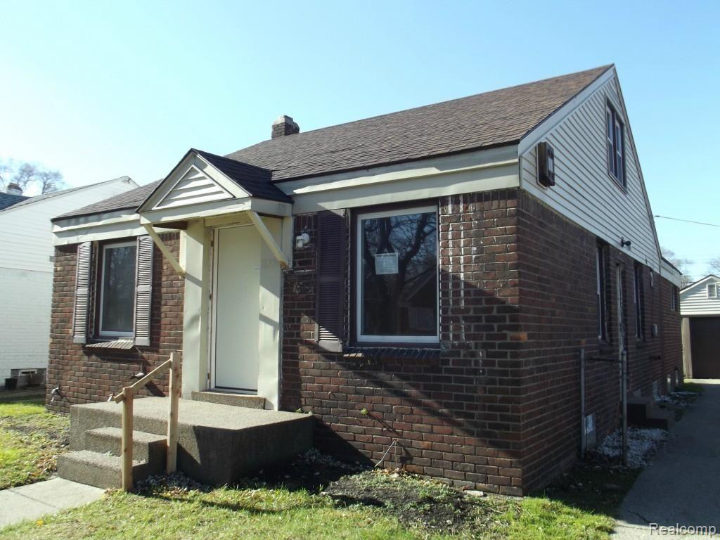 18221 Rutherford Street Detroit, MI 48235 - Photo 3 of 19 261-906287 RIGHT SIDE.jpg
