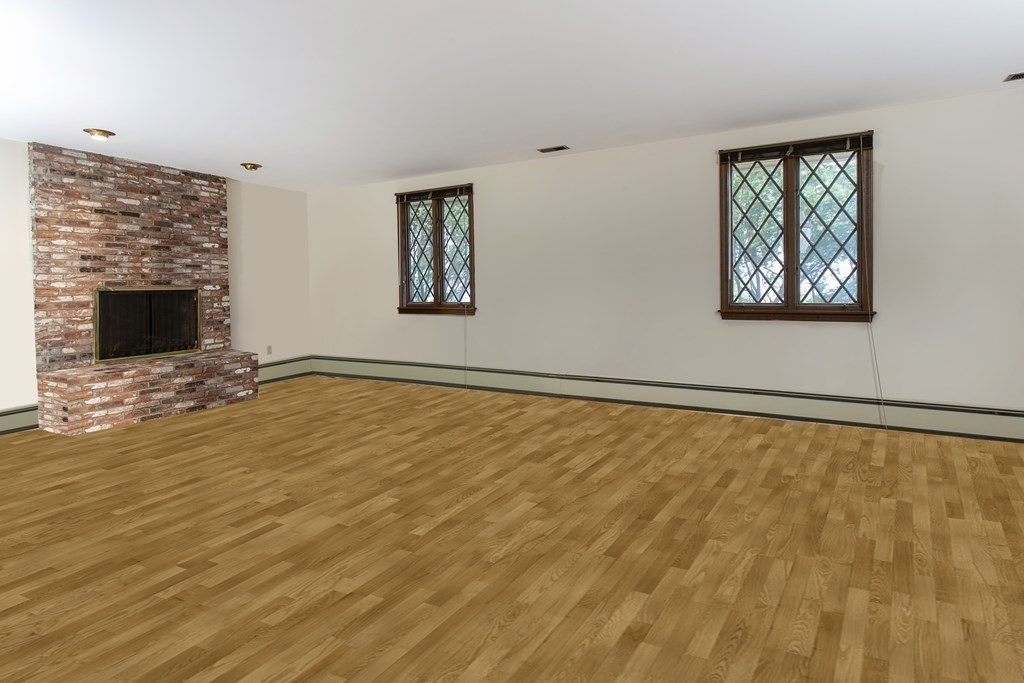 224 Mason Terrace Brookline, MA 02446 - Photo 5 of 23