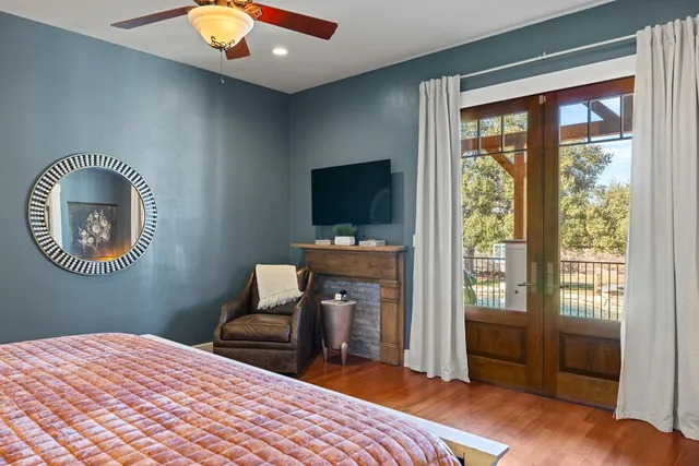 $2,500,000 | 409 East Main Street, Llano, TX 78643