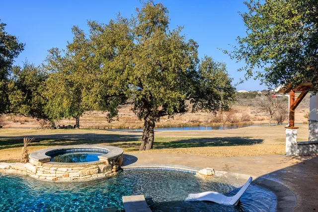 $2,500,000 | 409 East Main Street, Llano, TX 78643