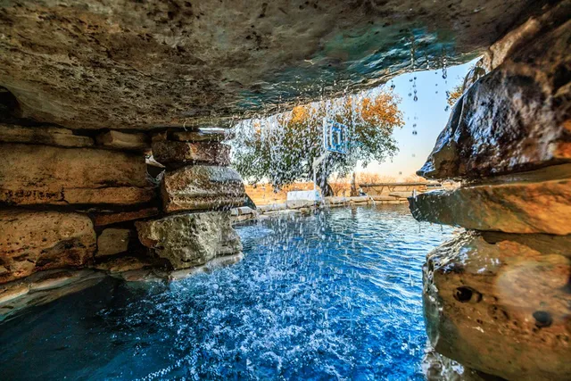 $2,500,000 | 409 East Main Street, Llano, TX 78643