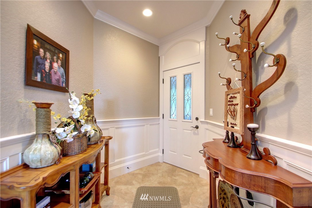 3907 Ridgetop Anacortes, WA 98221 - Photo 3 of 23 a view of a workspace with furniture