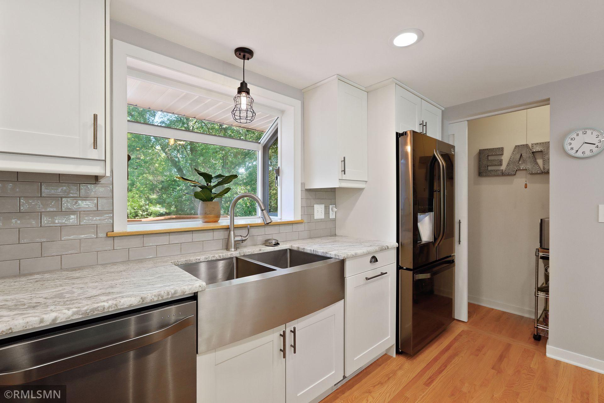 4749 Coventry Road East Minnetonka, MN 55345 - Photo 20 of 59