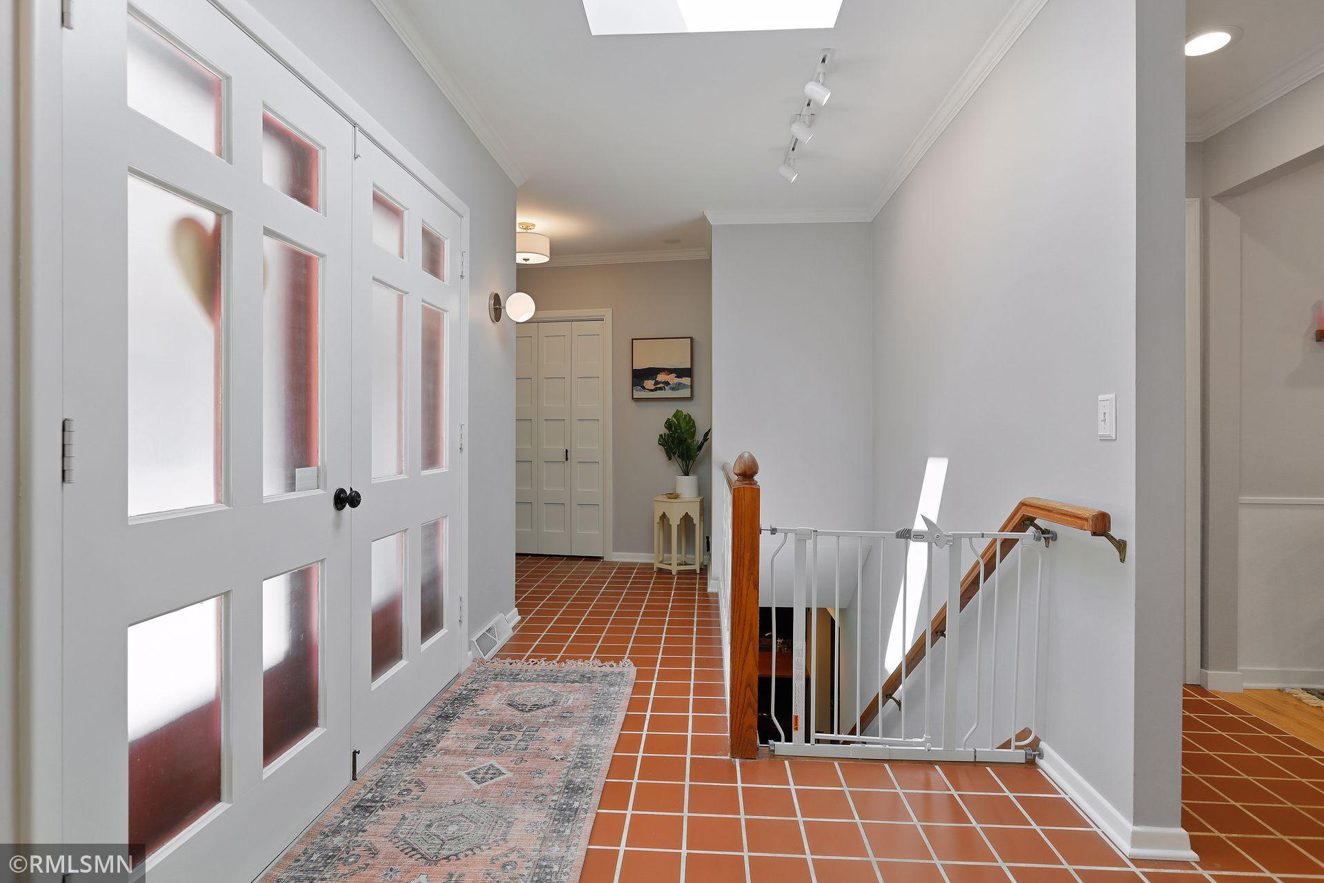 4749 Coventry Road East Minnetonka, MN 55345 - Photo 23 of 59