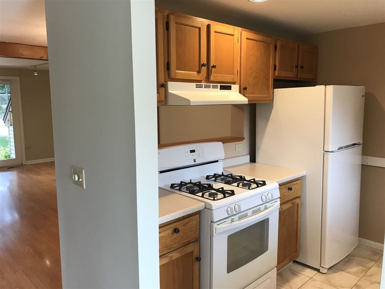 54 Bridle Path Dover, NH 03820 - Photo 11 of 40