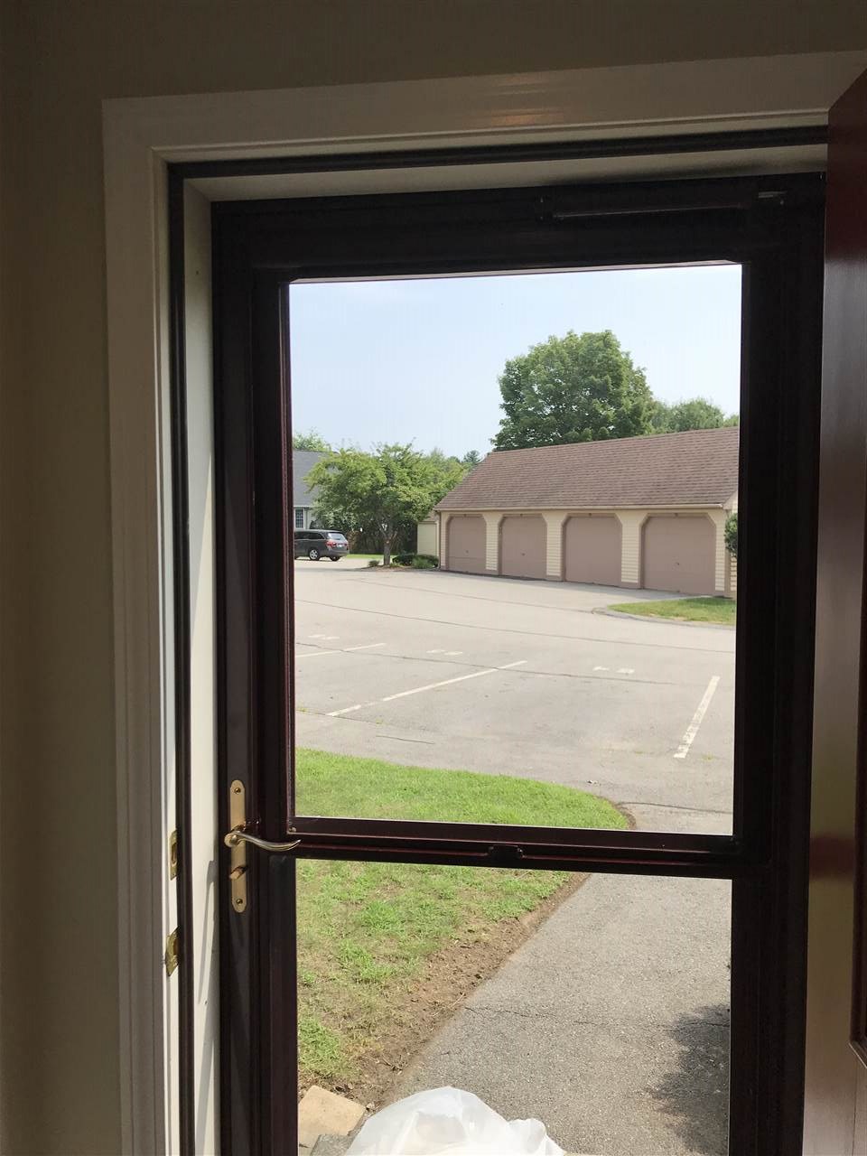 54 Bridle Path Dover, NH 03820 - Photo 15 of 40