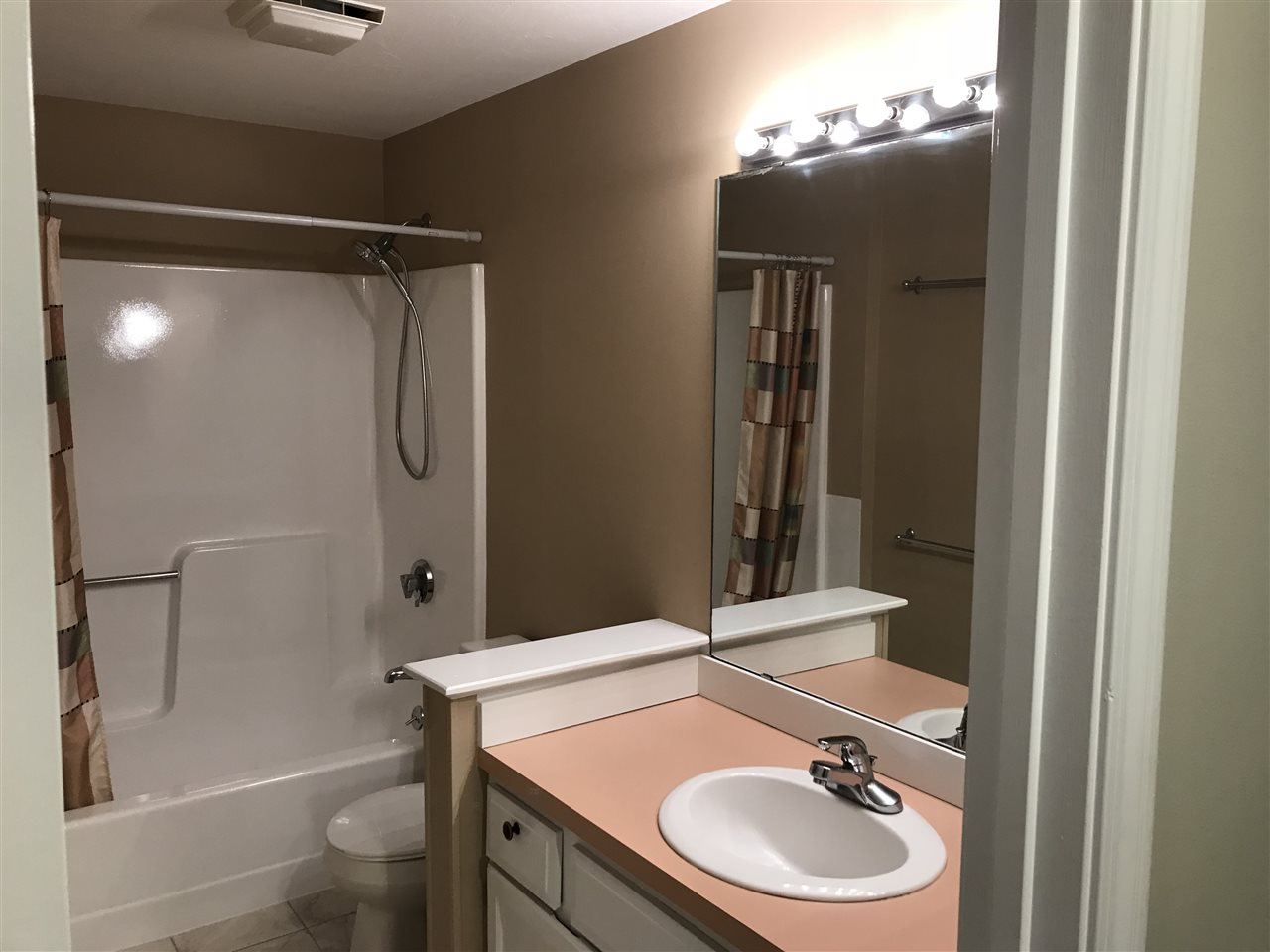 54 Bridle Path Dover, NH 03820 - Photo 25 of 40