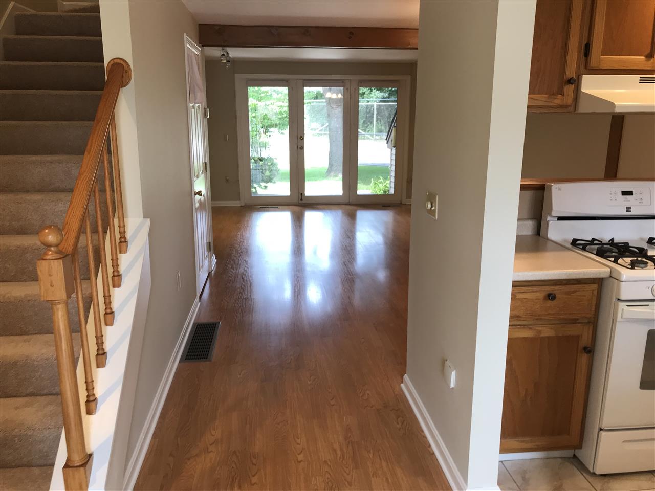 54 Bridle Path Dover, NH 03820 - Photo 10 of 40