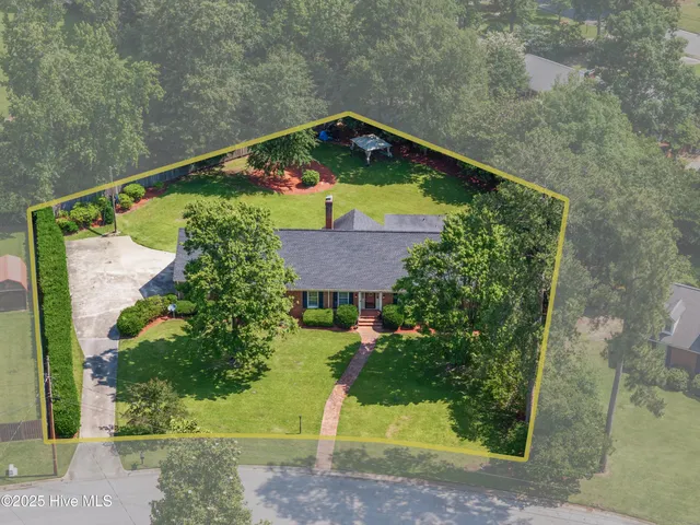 $350,000 | 1911 Pawnee Drive, Kinston, NC 28504