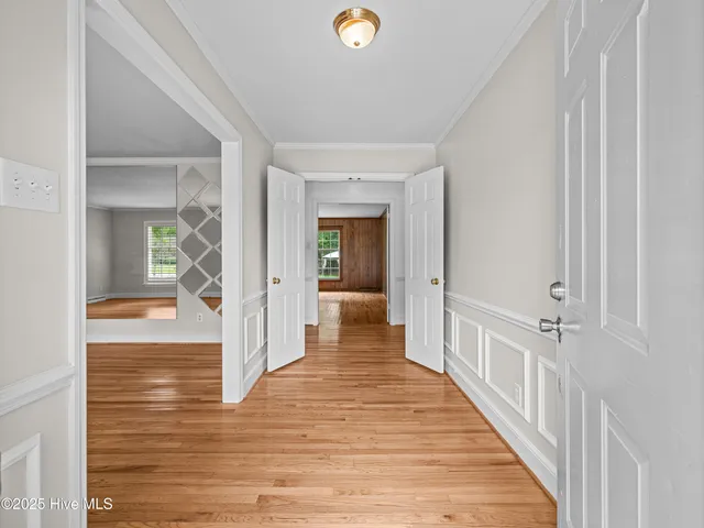 $350,000 | 1911 Pawnee Drive, Kinston, NC 28504